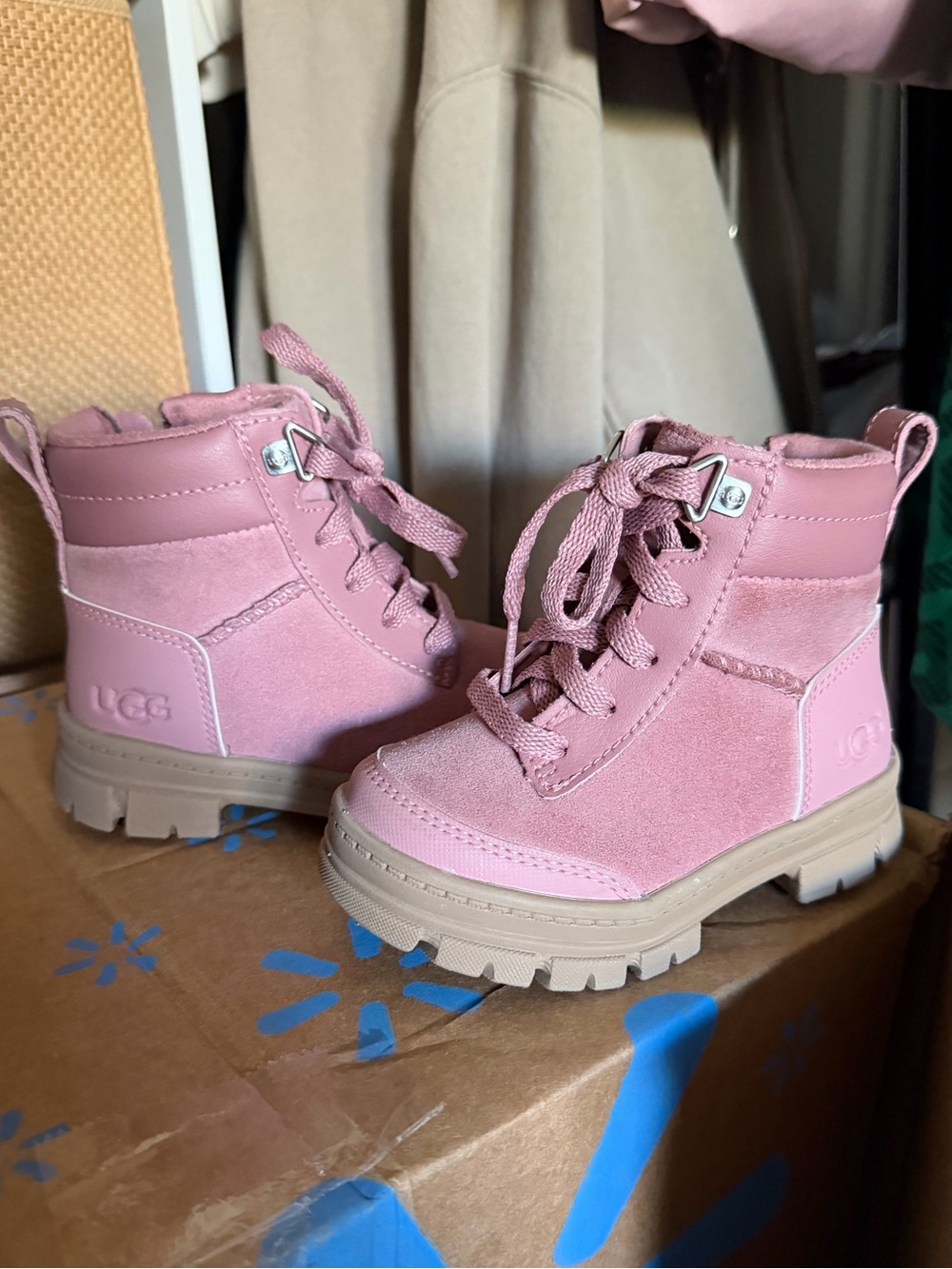 UGG Kids Pink Suede Lace-Up Utility Boots